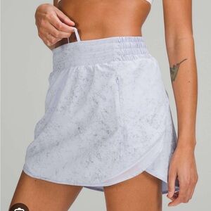 Lululemon Hotty Hot High Rise Skirt  in pastel blue marble
